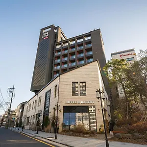 Hotel Junibino Hongdae